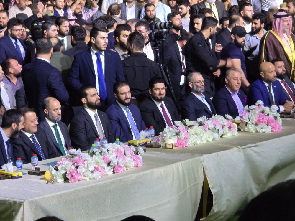 الرئيس الشرع: إدلب سوريا مصغرة واليوم يوم الوفاء لإعمارها وإعادة النازحين