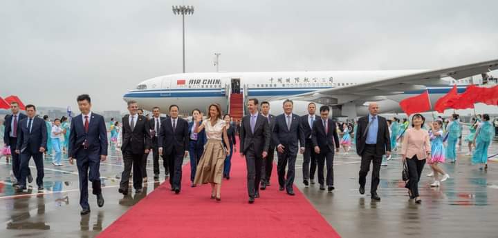 زيارة الرئيس الأسد إلى الصين تشكل نجاحاً دبلوماسياً جديداً والسيدة أسماء تقدم 20 منحة لطلاب جامعة الدراسات الأجنبية في بكين