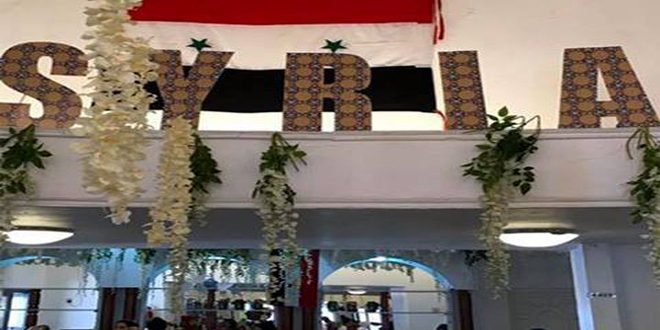 منتجات حرفية وصناعات يدوية في البازار السوري الخيري في لاغوس
