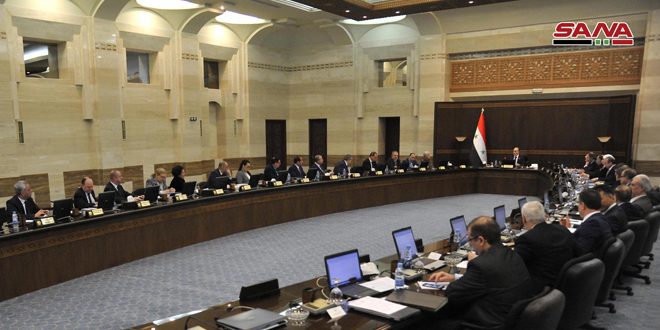 كإجراء احترازي بسبب كورونا.. مجلس الوزراء يعلق الزيارات والرحلات مع دول الجوار (العراق والأردن) لمدة شهر والدول التي أعلنت حالة الوباء لمدة شهرين